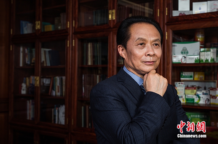 好医生集团董事长耿福能 